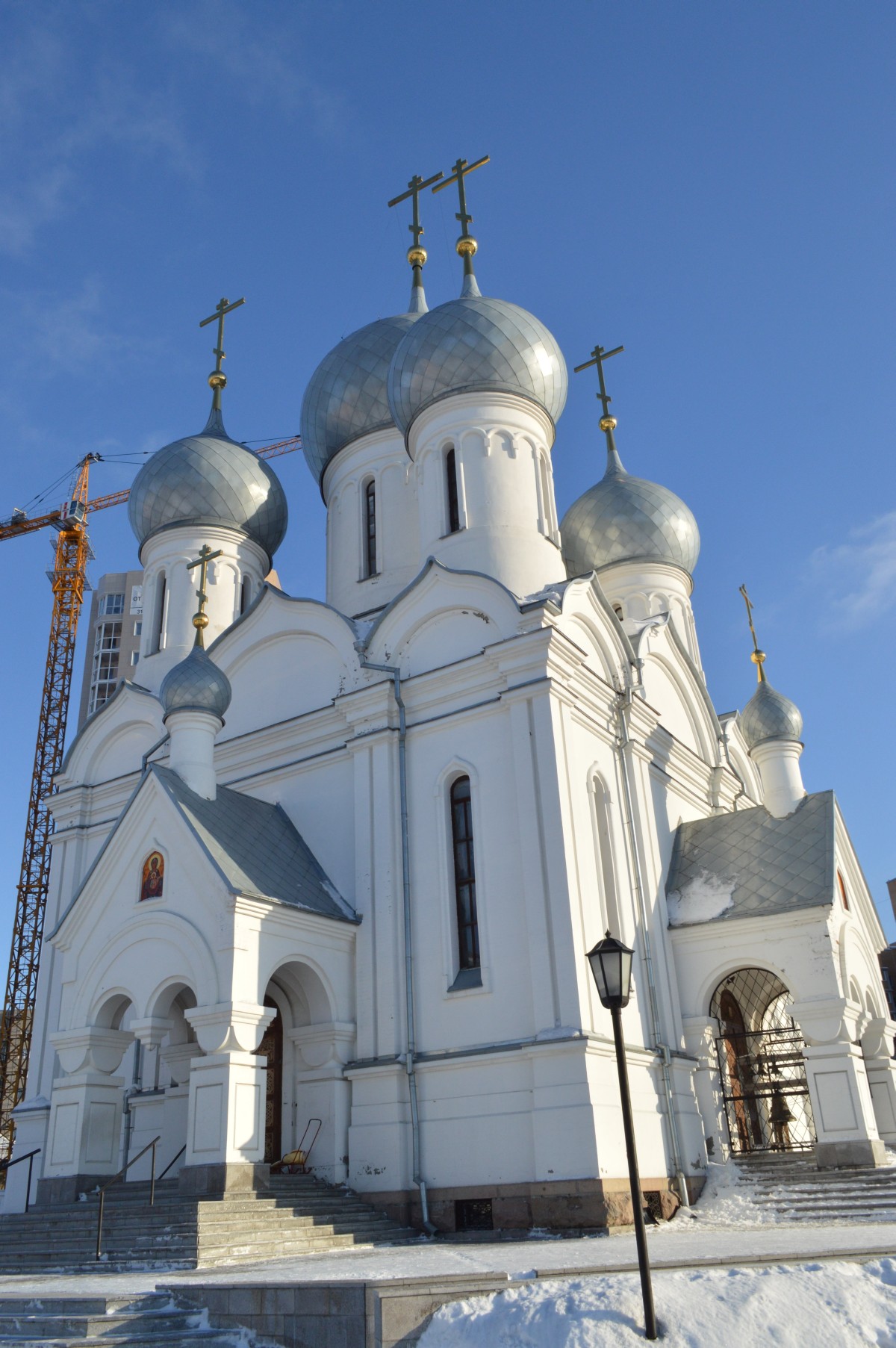 Знаменская церковь в Новосибирске: величественная мощь прошлого