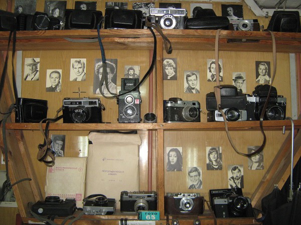 Коллекция фотоаппаратов в Музее СССР © Алёна Груя