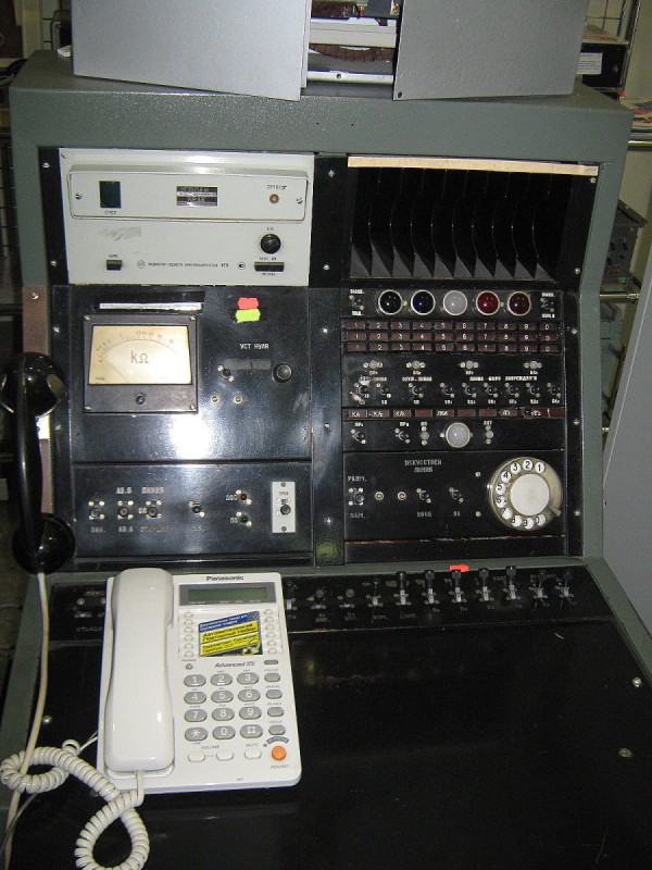 Испытательно - измерительный стол – экспонат Музея связи © Алёна Груя